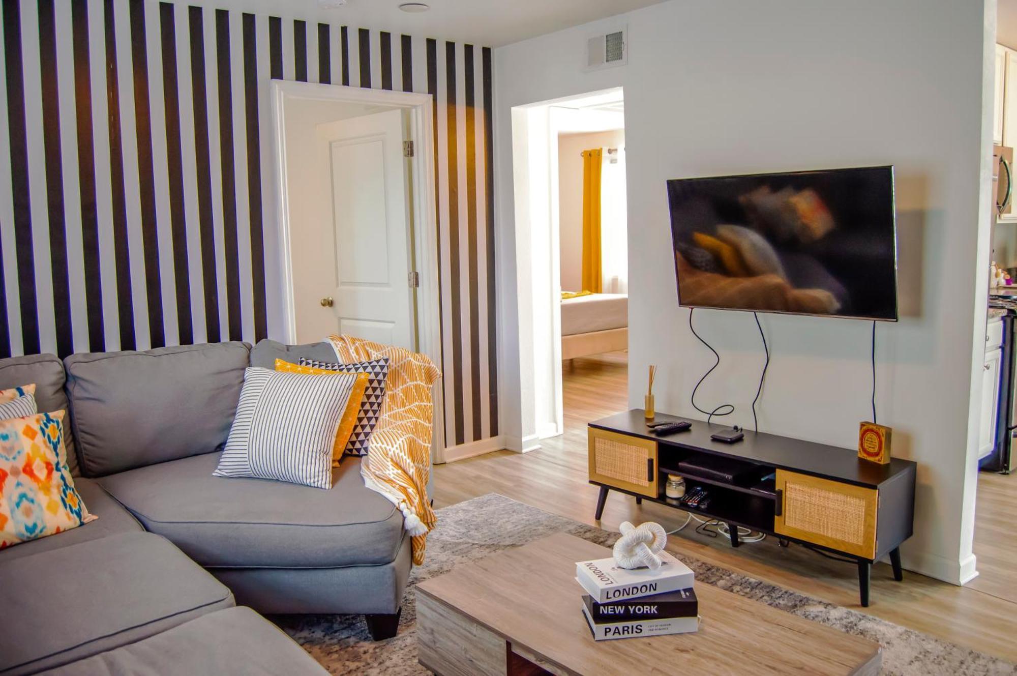 Cozy Condo, Minutes From Broadwy, Sleeps 5 Nashville Dış mekan fotoğraf